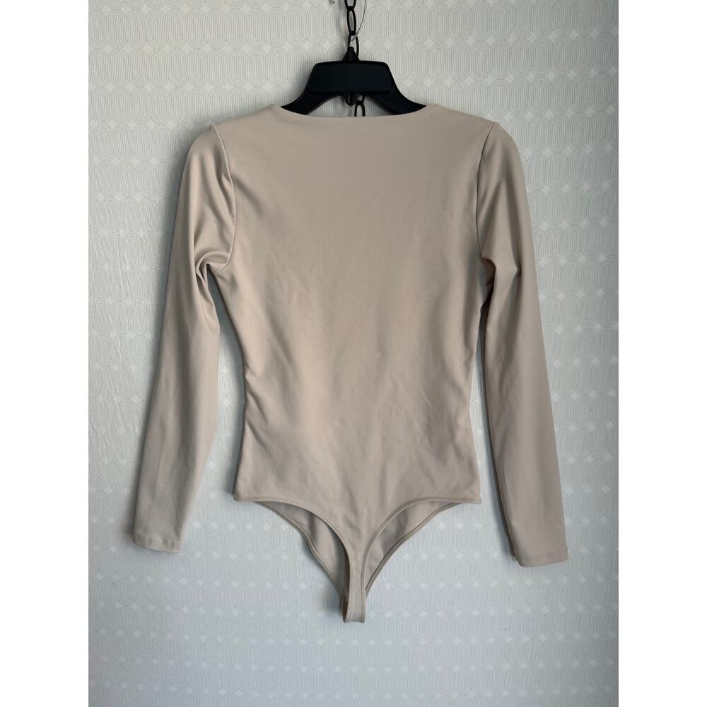 Abercrombie Fitch Soft A&F Bodysuit Size M Tan Square Neck Long Sleeve - Picture 3 of 5